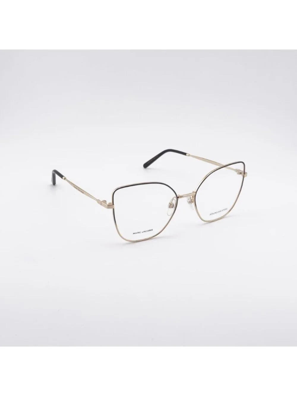 Marc Jacobs authentic marc